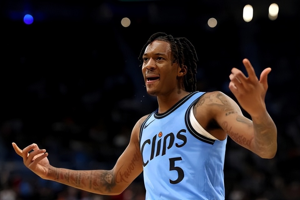 森林狼的阵, 他们依然有, 队中的后场 森林狼的阵, 他们依然有, 队中的后场