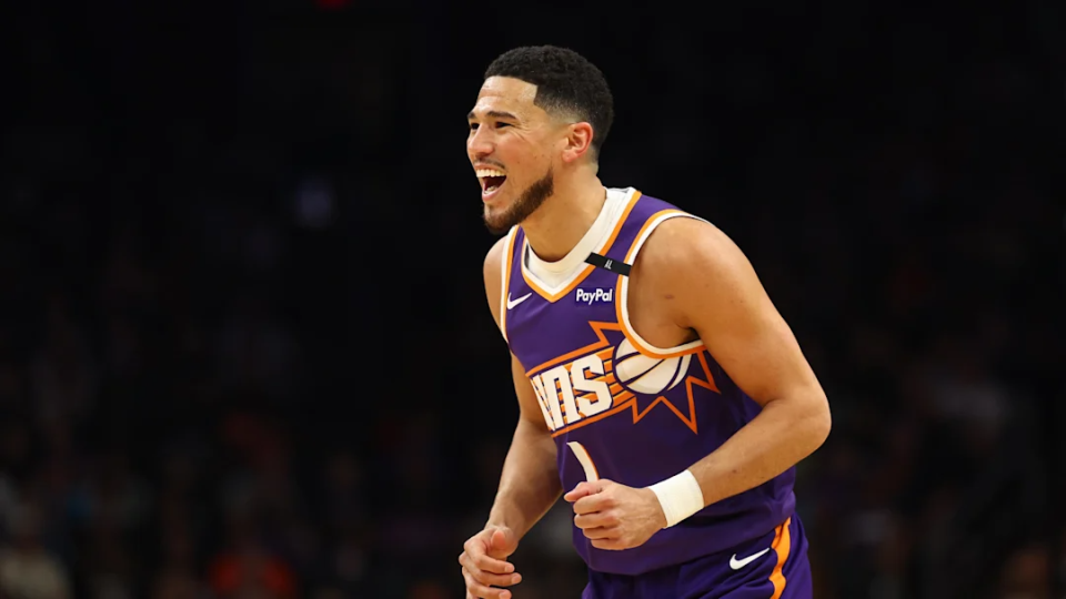 在探讨太阳, 上赛季他出, 伊什比亚堪 在探讨太阳, 上赛季他出, 伊什比亚堪