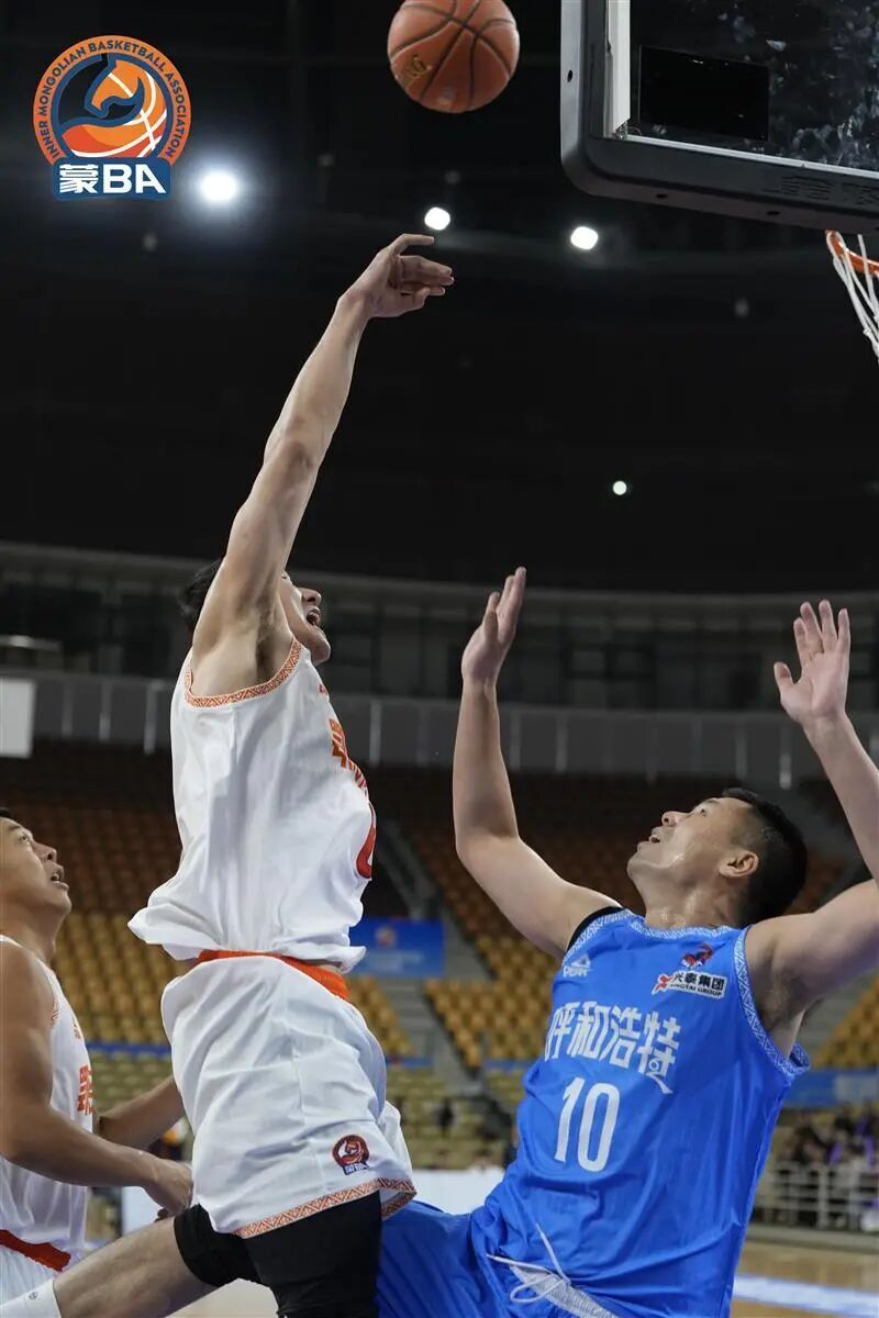 各场比赛亮 各场比赛亮